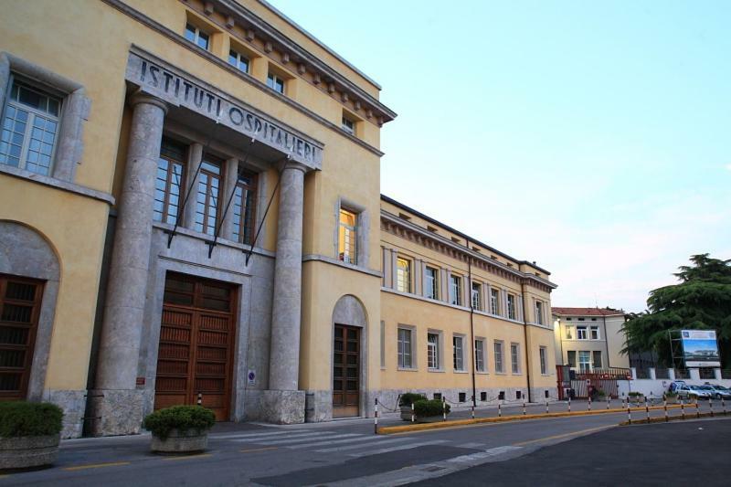 Arcobaleno Affittacamere Верона Экстерьер фото